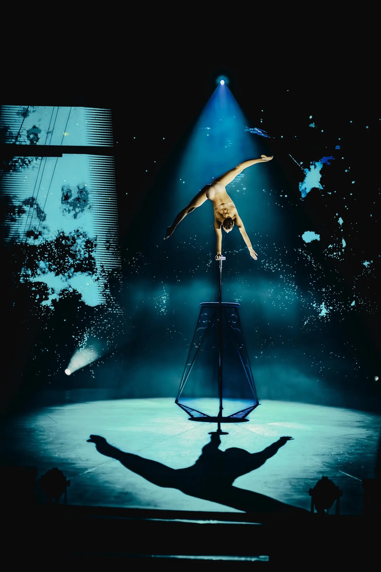 Balancing Dreams: An Interview with Valeriya Davydenko, the Hand Balancer with Two Guinness Records — 9
