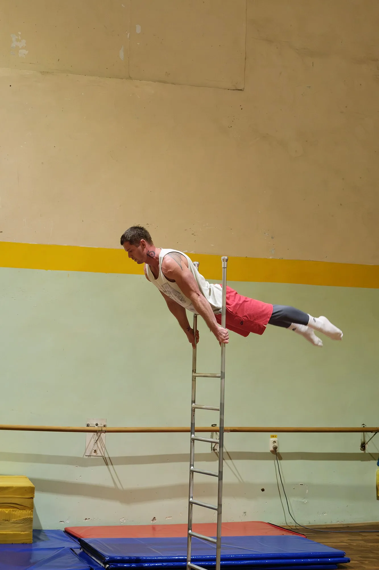 Цирк, циркове життя, circus, circus life, Національний цирк України, Цирк Київ, циркове мистецтво, циркове шоу, circus inspiration, circus arts, circus around the world, circus artist, circus fun, circus show